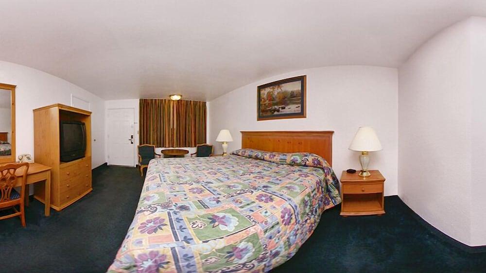 Rodeway Inn Albany Exteriör bild